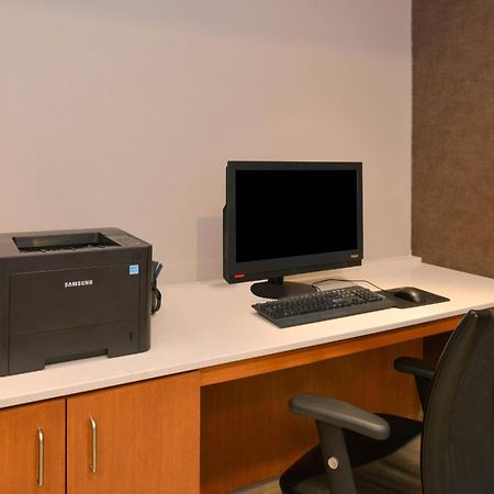 Springhill Suites Durham Chapel Hill Esterno foto